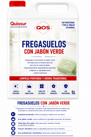 Fregasuelos con jabón verde